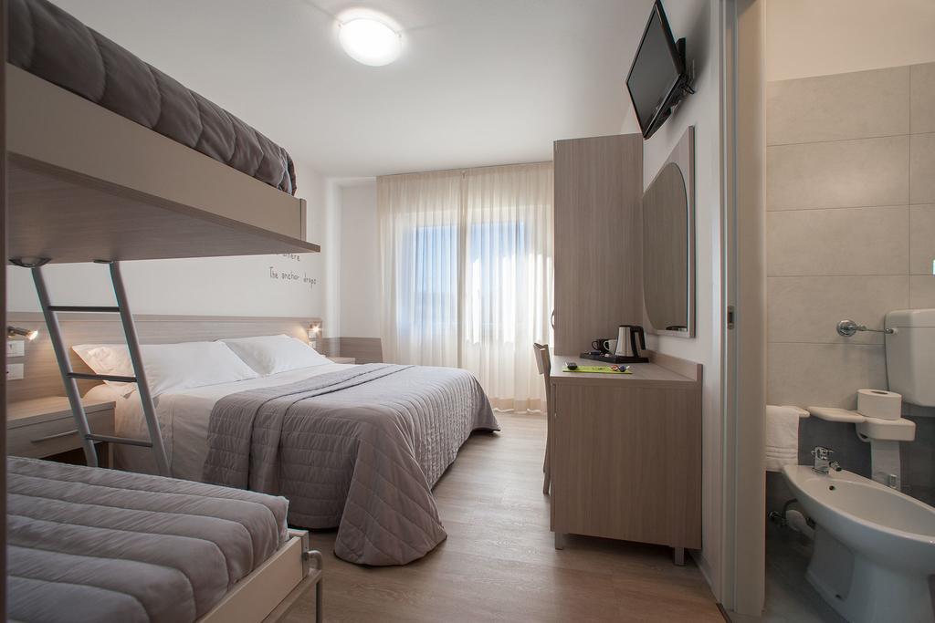 Hotel Anny Lido di Jesolo Exterior photo